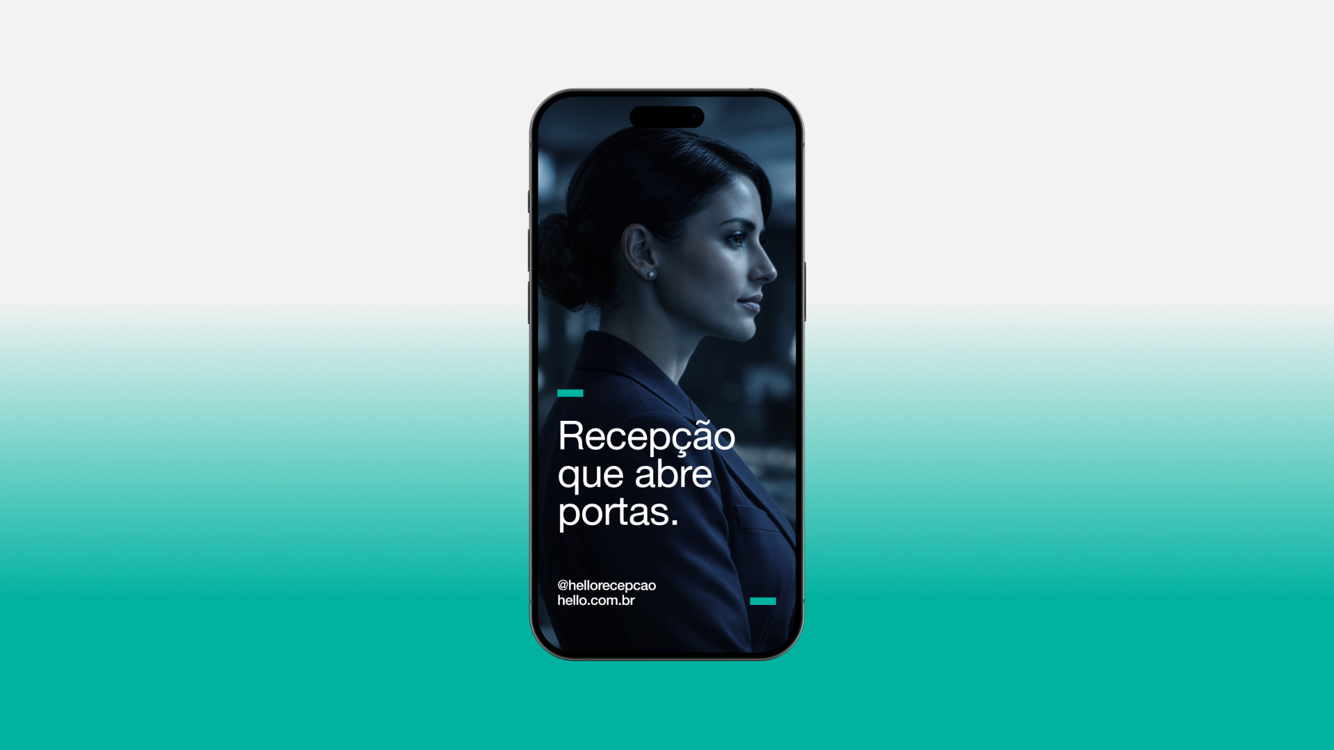 Celular com a campanha “Recepção que abre portas.”